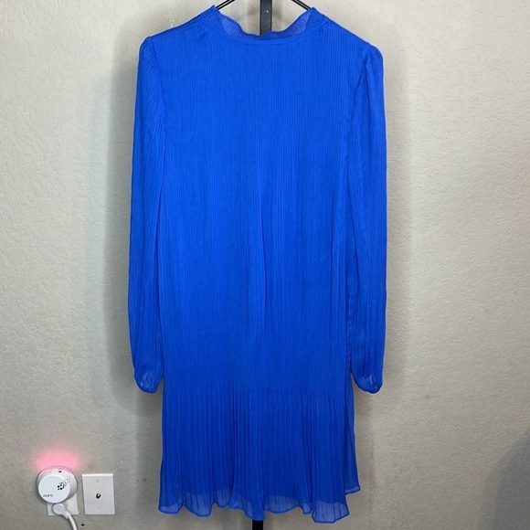 357 - DKNY NWOT Blue Long Sleeve Dress, Size 10 - Picture 6 of 6
